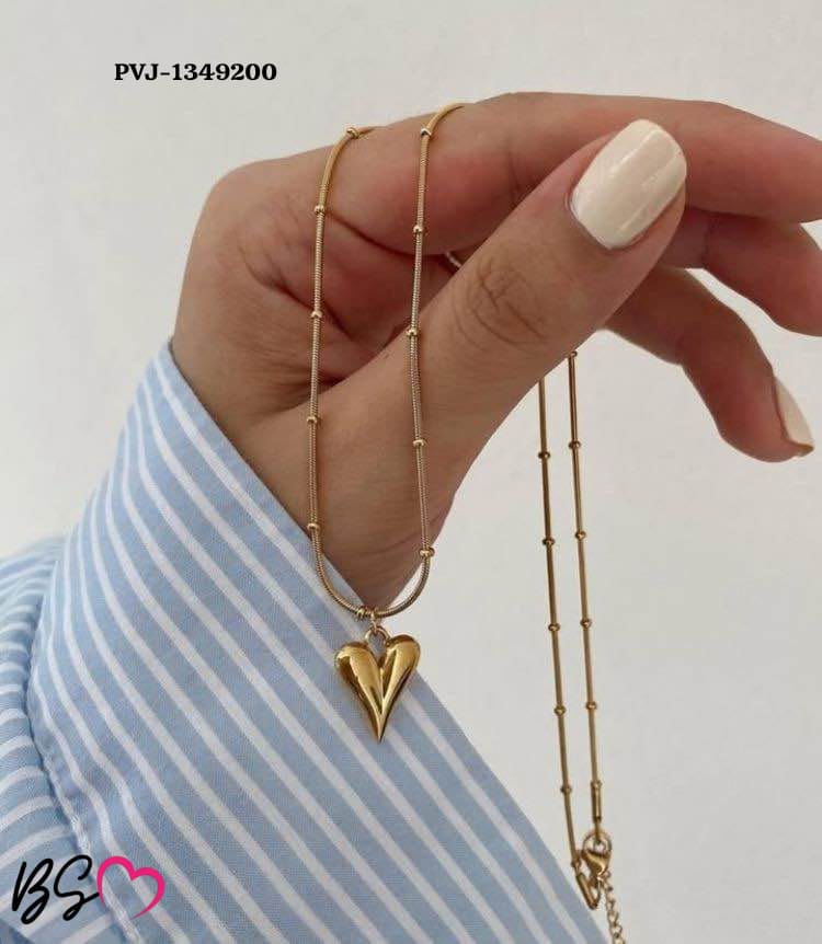 Ball Chain Heart Korean Pendant ā Elegant Golden Necklace - Sku pVj-200