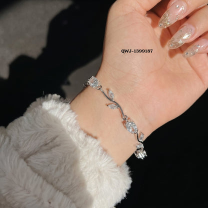 Tulip Bracelet – Premium Quality Stainless Steel Elegant Bracelet for Women | Silver Base Without Box Color Blue