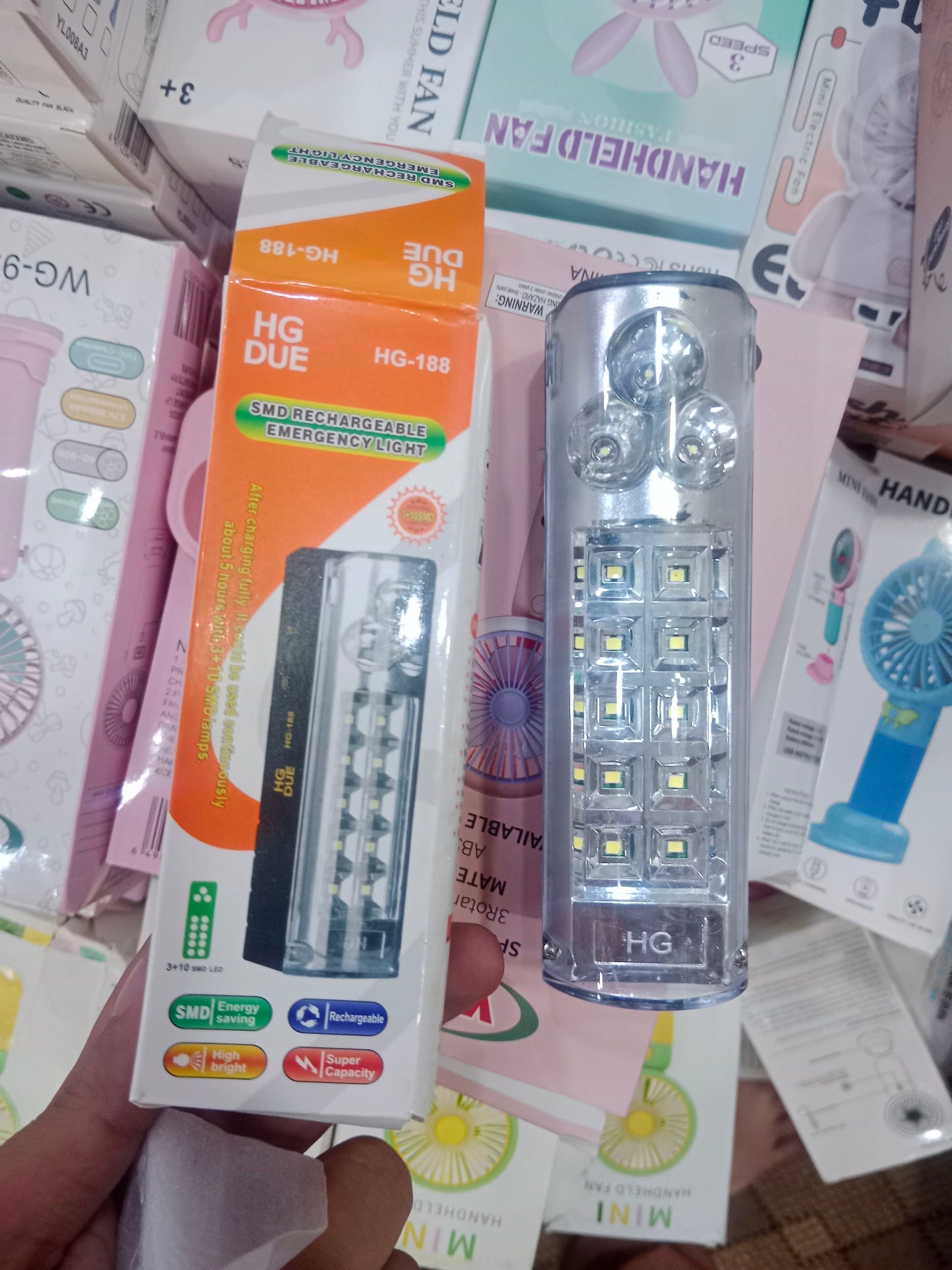 HG DUE HG-188 SMD Rechargeable Emergency Light